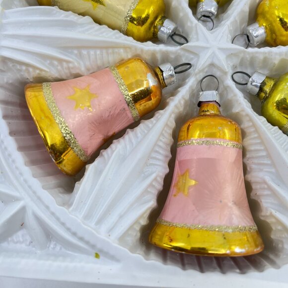 vintage 6 piece bell shaped glass christmas tree ornaments with glitter accents - Picture 3 of 10